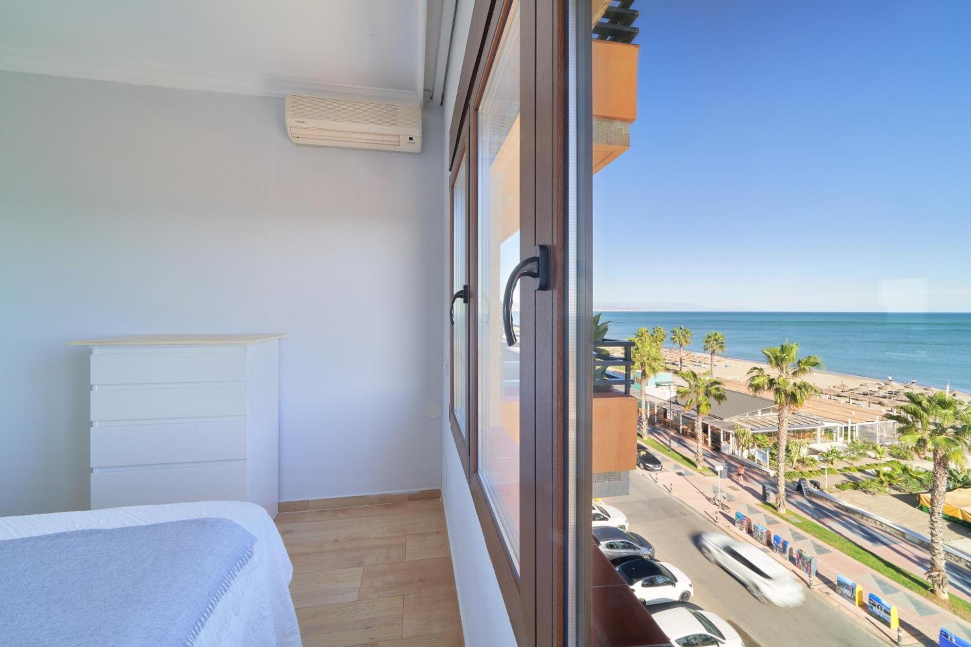 Xpce Playa Bajondillo Terrace - Parking Free Apartment Torremolinos